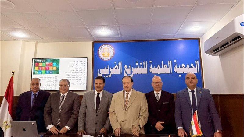 الدكتور مصطفى الشربيني