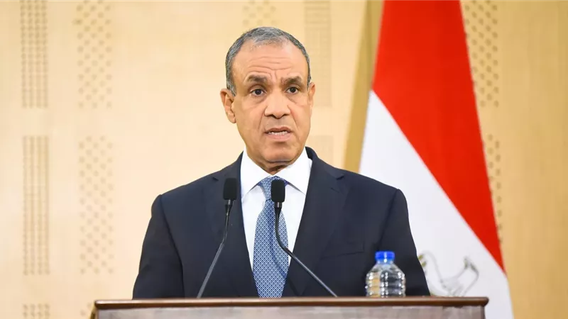 وزير الخارجية والهجرة