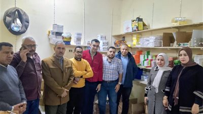 ضبط مخزن أدوية غير مرخص وصيدلية بها أدوية منتهية الصلاحية بأسيوط 
