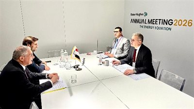 تعزيز التعاون بين مصر وإيطاليا للتوسع بمشروعات تنمية حقول البترول