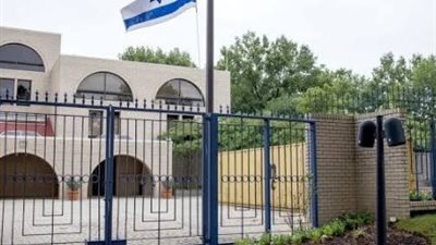 سفارة الاحتلال بأذربيجان تنجو من هجوم وشيك.. وتوتر أمني يلف بعثة لاهاي