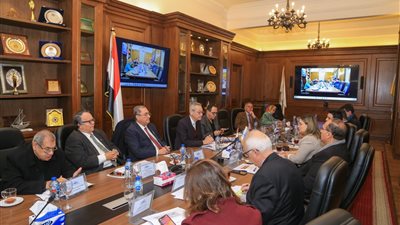 «رجال أعمال إسكندرية» والملحق التجاري التركي يبحثان فرص التعاون