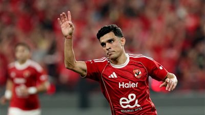 ابرزهم بن شارقي.. تعرف على بدلاء اﻷهلي أمام وادي دجلة