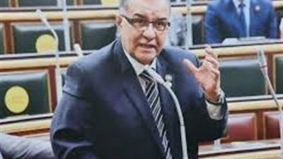 نائب ينتقد وزير الرياضة: 