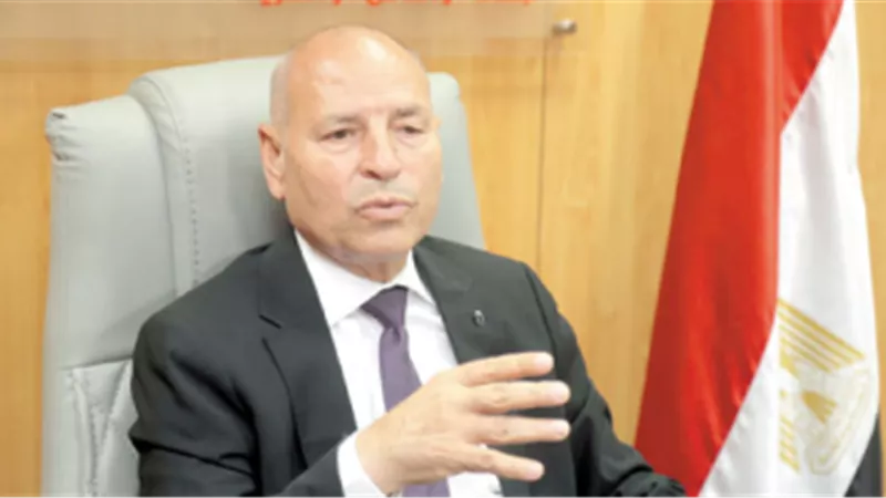 الدكتور إبراهيم صابر،