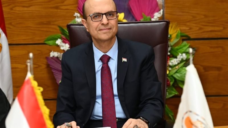 رئيس جامعة أسيوط