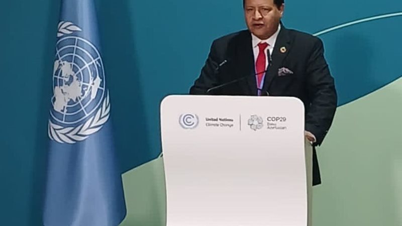 السفير الدكتور مصطفى