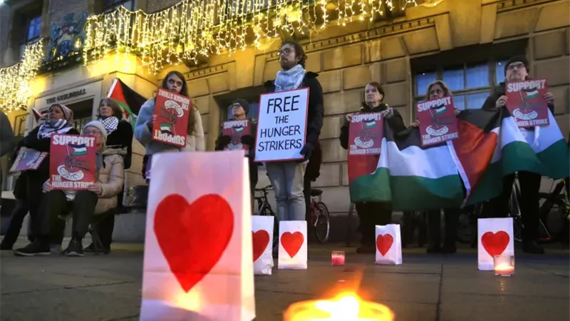 وقفة داعمة للفلسطينيين