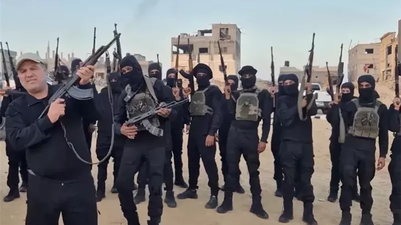 جماعات متهمة بالعمالة