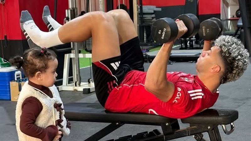 إمام  عاشور 