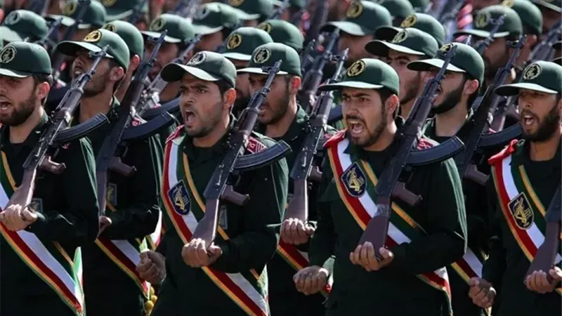 عناصر من الحرس الثوري