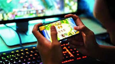 إدمان الألعاب الإلكترونية.. متعة تتحول إلى خطر حقيقي