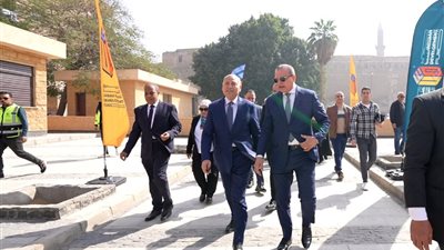 إعادة تسكين الأسر العائدة إلى وحداتهم السكنية بعد انتهاء ترميم العقارات في 