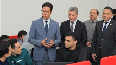 رئيس جامعة بنها: حريصون علي دعم التحول الرقمي وتحقيق رؤية مصر 2030
