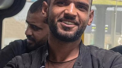 بعد تداول فيديو الواقعة.. مباحث البساتين تضبط شابًا متهمًا بالتحرش داخل أتوبيس 