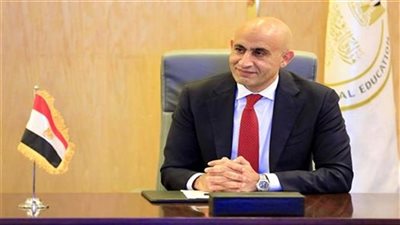 ​دمج التوعية الرقمية بالمناهج ومنصة ذكية لحجب المواقع الخطرة