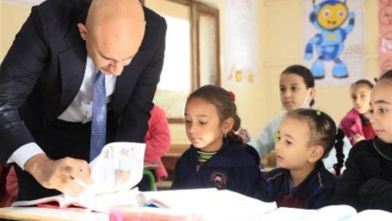 وزير التربية والتعليم 