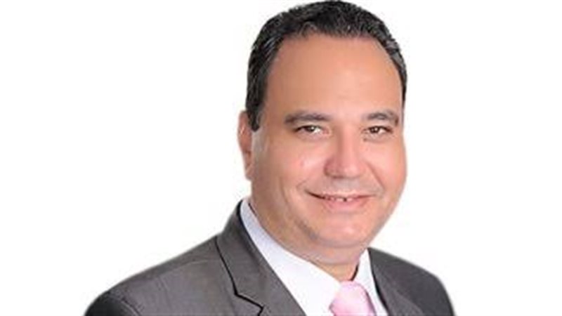 الدكتور وليد هندي