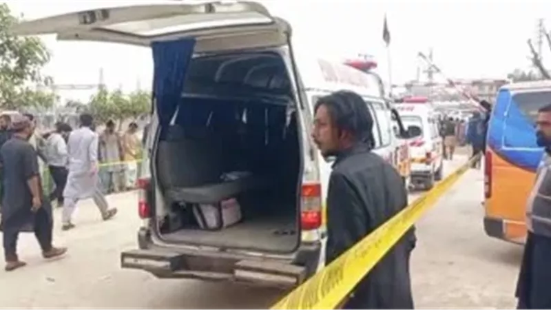 تفجير مسجد في باكستان