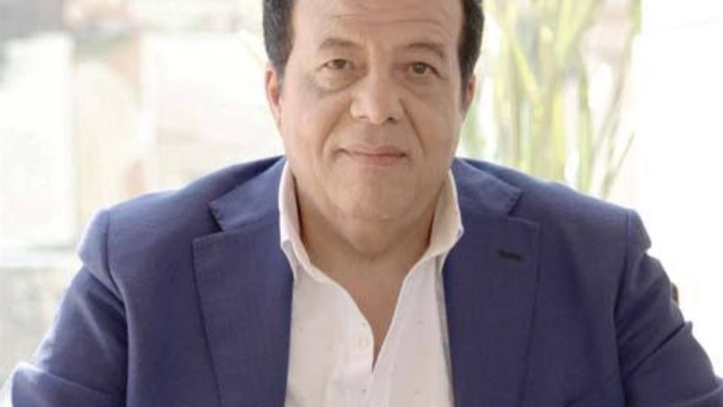 عاطف عبداللطيف