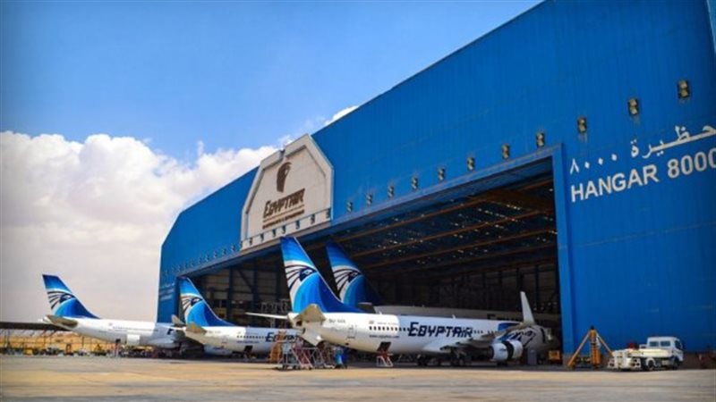 تفاصيل هبوط طائرة