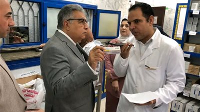 محافظ الدقهلية يتفقد عيادات التأمين الصحى بأجا