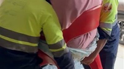 أمن القاهرة يستجيب لاستغاثة مسنة وينقلها للمستشفى لتلقي العلاج 