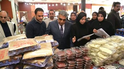 ‏محافظ الدقهلية يفتتح المعرض المجاني «بدون حساب»..لدعم 450 أسرة من الأولى بالرعاية بالدقهلية