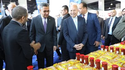 محافظ القاهرة يفتتح معرض «أهلاً رمضان» الرئيسي بمدينة نصر