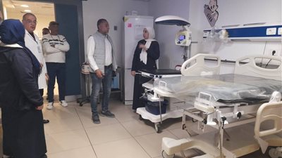 وكيل صحة شمال سيناء يتابع العمل بمستشفى العريش واللمسات الأخيرة لمبنى الغسيل الكلوي