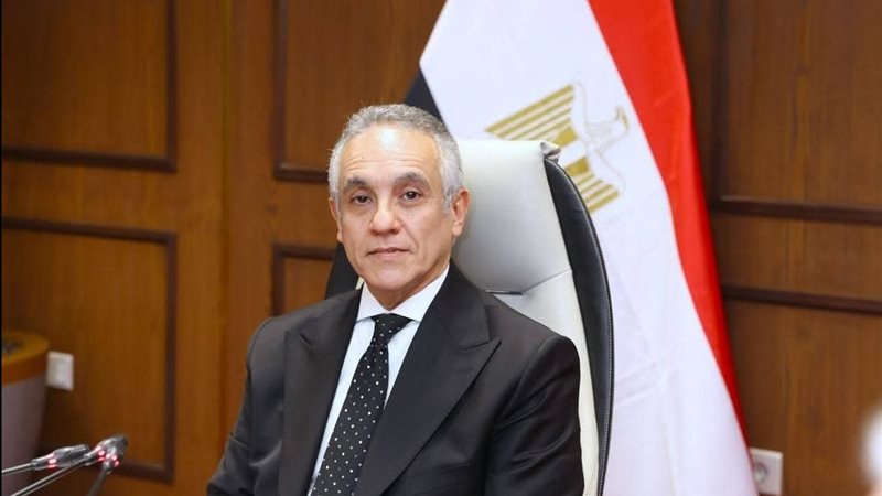  المستشار محمود الشريف