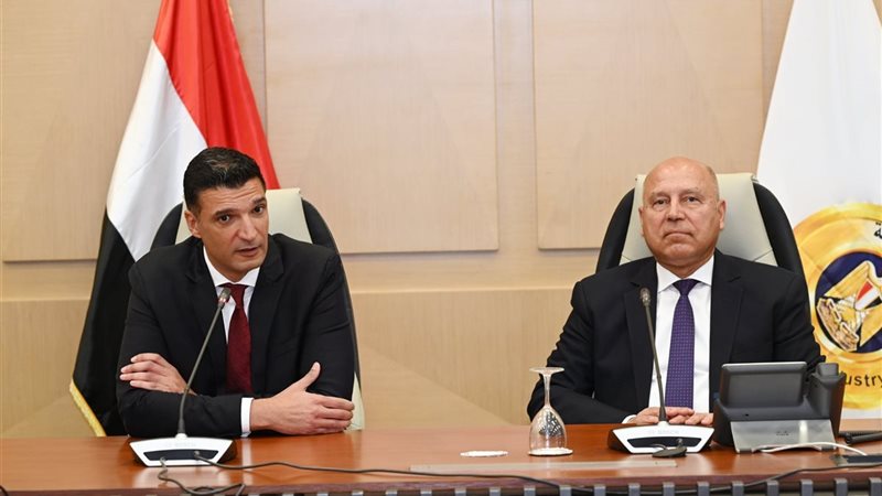 الدكتور خالد هاشم