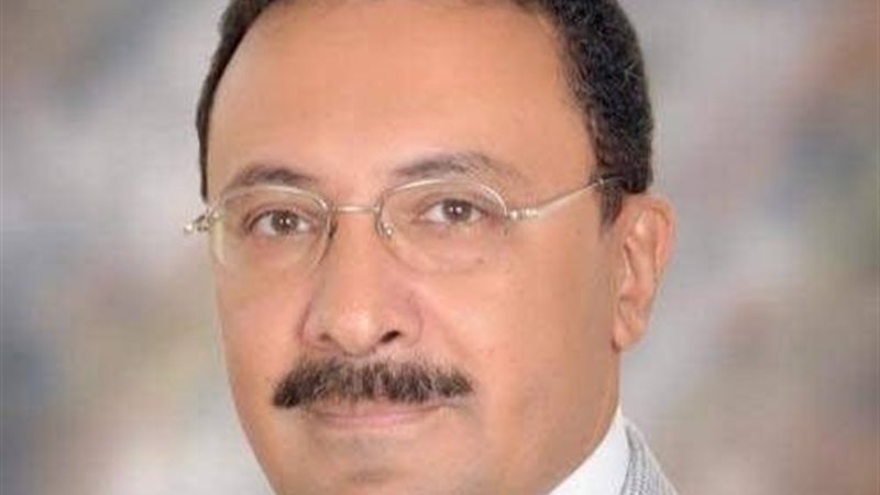 الدكتور أحمد عادل