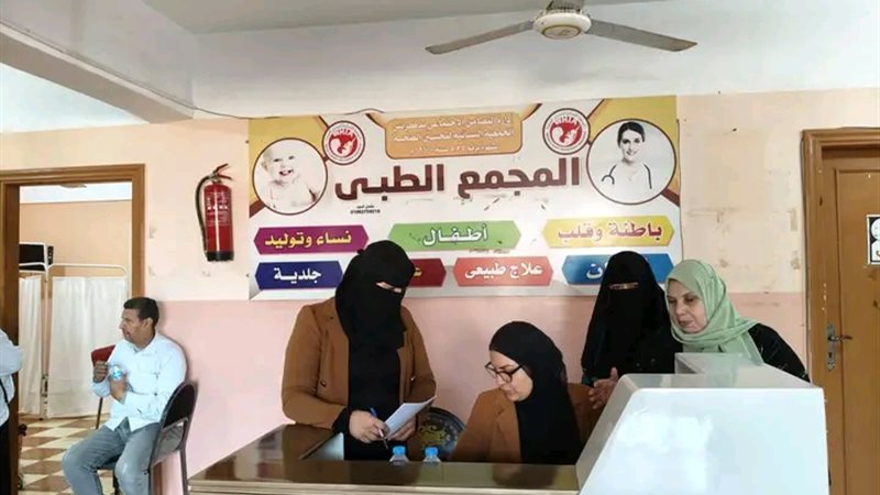  ‏محافظ الدقهلية يتابع أعمال قافلة طبية مجانية بدكرنس استفاد
