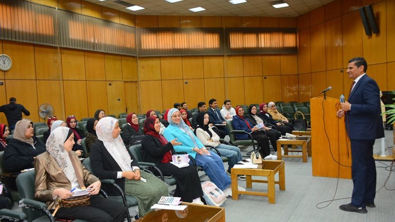 جانب من الدورات التدريبية