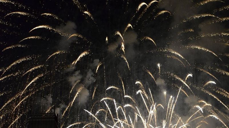 الألعاب النارية