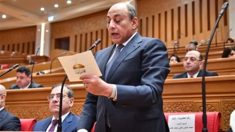 الفريق محمد عباس