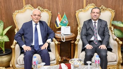 محافظ المنوفية يلتقي رئيس جامعة الريادة للعلوم والتكنولوجيا بالسادات 