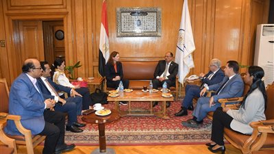 رئيس جامعة العاصمة يبحث مع مديرة الهيئة الألمانية آفاق التعاون الأكاديمي 