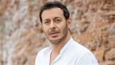 دون أسماء الأبطال.. مصطفى شعبان يتصدر تتر مسلسل درش منفردًا