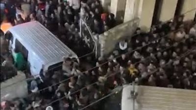 أهالي كفر الشيخ يشيعون جنازة ثلاثة شباب لقوا حتفهم في كفر الشيخ 