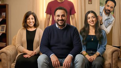 أكرم حسني يعاني بعد الخروج من الخدمة  في الحلقة الأولى من مسلسل فات المعاش