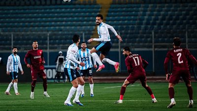 التعادل السلبي عنوان الشوط الأول من مباراة بيراميدز و سيراميكا كليوباترا 