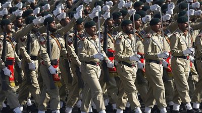 الجيش الباكستاني يجهض مخططا إرهابيا في الجنوب ويسحق خلية مسلحة بمدينة بانو