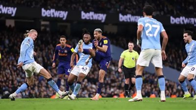 أوريلي يقود مانشستر سيتي للفوز على نيوكاسل بالدوري الإنجليزي