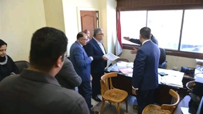 محافظ الدقهلية يشدد على الانضباط وإنجاز الملفات الخدمية للمواطنين ‏