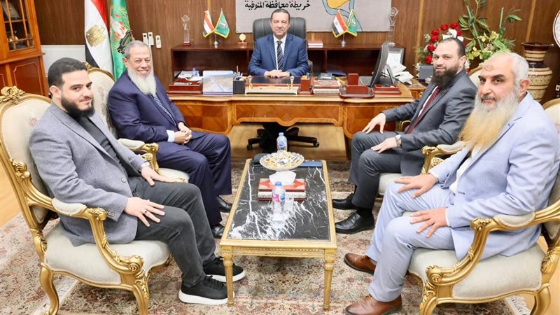 اثناء الاجتماع