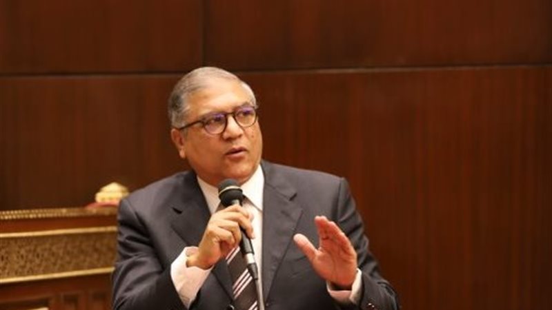 النائب عفت السادات