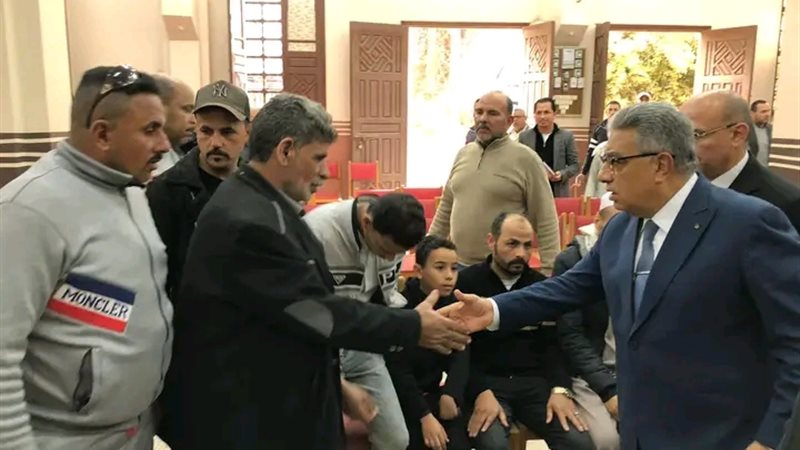 مرزوق يقدم واجب العزاء