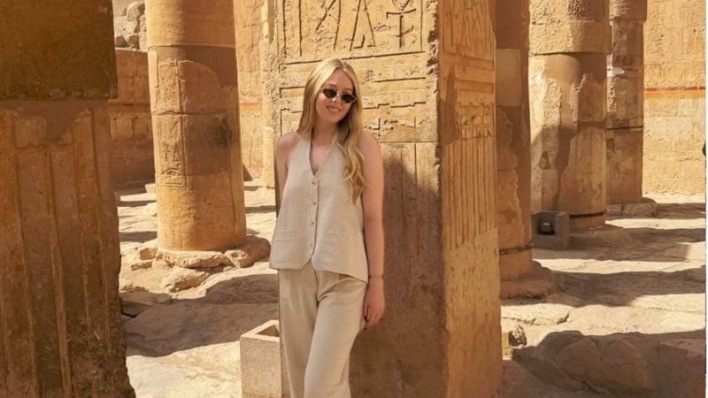 أثناء رحلة تيفاني للأقصر